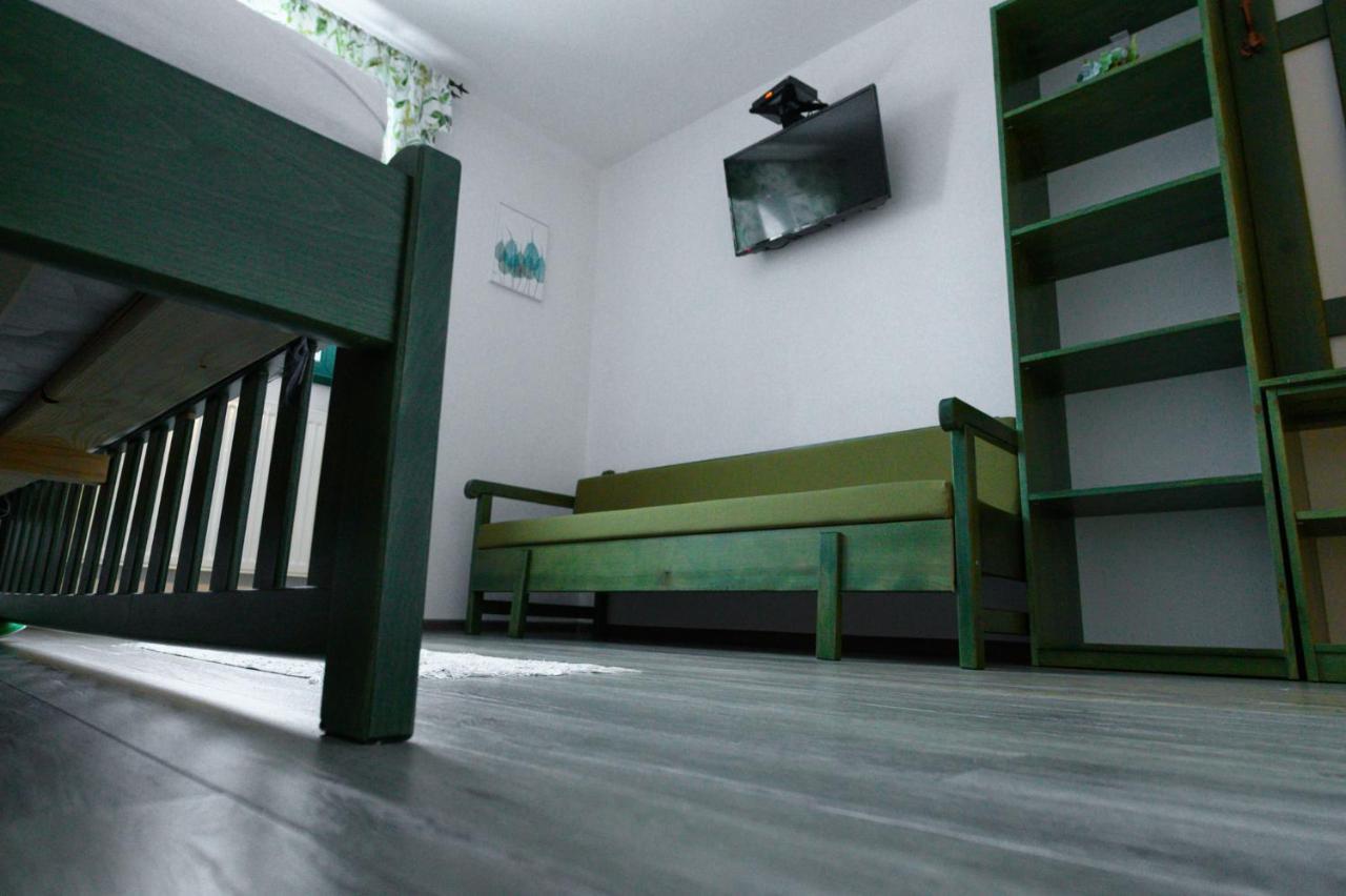 Kadarhaz Bed and Breakfast Vlahita Buitenkant foto