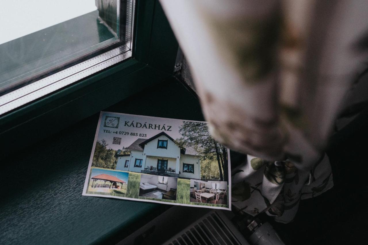 Kadarhaz Bed and Breakfast Vlahita Buitenkant foto